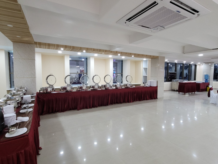 Shanti Galaxy Banquet Image